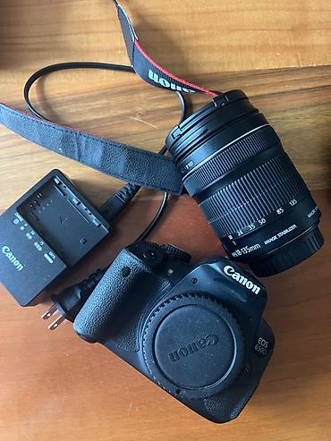 canon 650d: Canon EOS 650D fotoaparat + Canon EF‑S 18–135mm IS obyektiv + iki ədəd — 1
