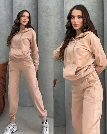 Gornji i donji deo: S - 2XL
4.600 din na lalafo.rs — 20 Gornji i donji deo: S - 2XL
4.600 din — 20