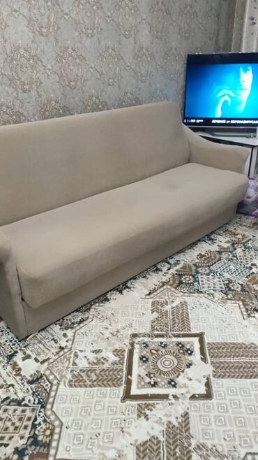 продам диван бу: Прямой диван, цвет - Бежевый, Б/у
