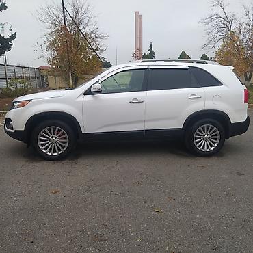 фургоны категории б: Kia Sorento: 2 л | 2010 г. Внедорожник — 7