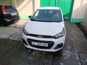 shevrolet spark: Chevrolet Spark: 2018 г., 0.1 - engine capacity л, Вариатор, Бензин, Хетчбек