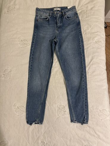 Cinslər: Geyinilmiyenlerdendir tezedir. TWIN BLUE brendi klassik mavi denim — 4