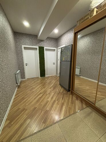 xirdalan menziller: Salam 3 otaqli menzil satilir. şexsi menzilimdir. 76m². Xirdalanin tam