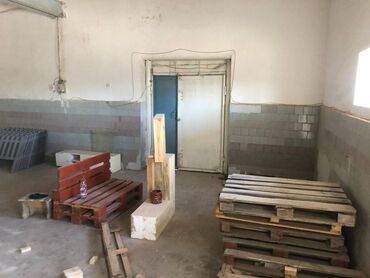 Anbar və emalatxanalar: Sumqayıt şəhəri, “Bakı-Sumqayıt” şossesi, “Sumqayıt” sözünə yaxın əsas — 10