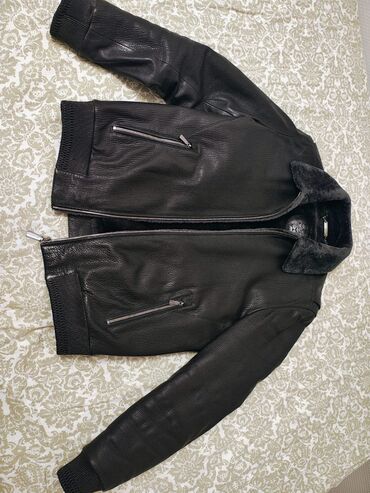 кожаная куртка мужская: Ferre Collezioni kişi dəri gödəkçəsi - Brend: Ferre Collezioni