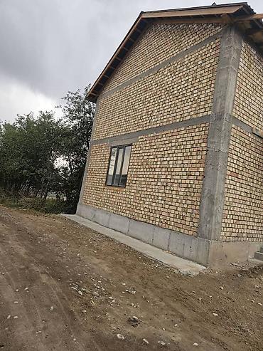 ошский рынок пол дом бишкек: 4 комнаты, 100 м², 4 соток, Бишкек, Собственник — 2
