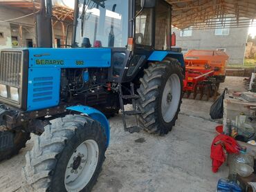 hybrid avtomobillər qiymətləri: Traktor Belarus (MTZ) 892, 2015 il, motor 2.6 l, İşlənmiş