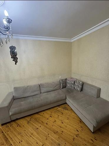 mebel derzi: L‑şəkilli yumşaq künc divan Rəng: açıq boz — 1