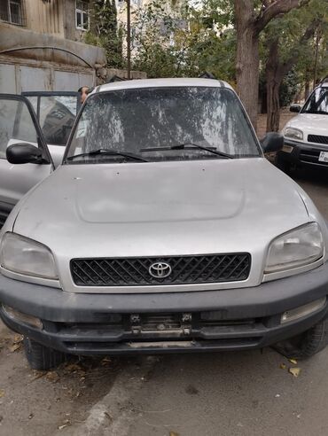 pikap toyota: Toyota RAV4: 2 l | 1998 il Pikap