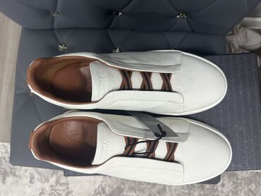 обувь мужская б у: Продам кеды Zegna новые, качество lux, натуральная кожа размер 45