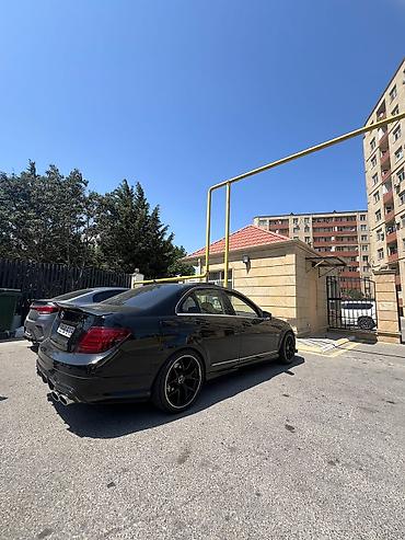 cls 63 amg: Mercedes-Benz C-Class: 1.8 l | 2012 il Sedan — 10
