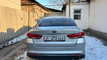 kia stoning: Kia K5: 2017 г., 2 л, Автомат, Газ, Седан