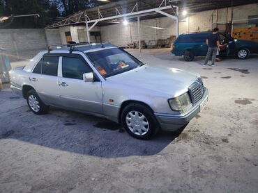 мерс сэшка: Mercedes-Benz W124: 1989 г., 2.3 л, Механика, Газ, Седан