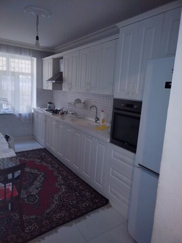 Həyət evləri və villaların satışı: 15 otaq, 400 kv. m, Orta təmir — 10