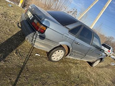 Volkswagen: Volkswagen Passat: 1988 г., 1.8 л, Механика, Бензин, Седан — 3