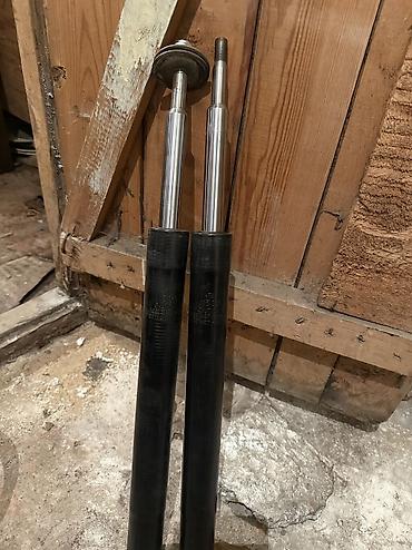 Другие автозапчасти: Запчасти на Бмв Аморты перед е34 пара-2000 сом Пружины е34 перед-1000 — 7