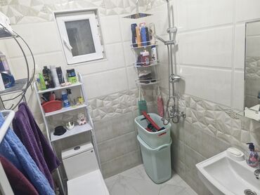 Həyət evləri və villaların satışı: Hövsan qəs. 2 otaqlı, 45 kv. m, Kredit var, Yeni təmirli