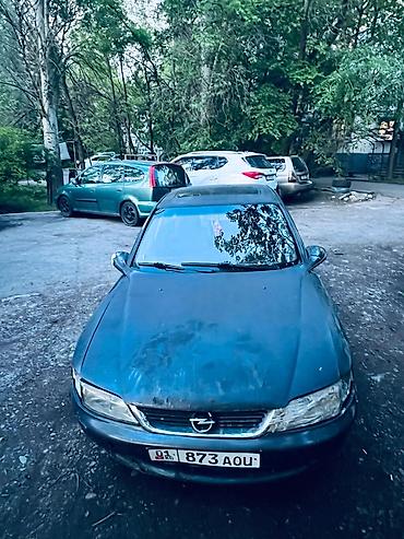 ключ опель: Opel Vectra: 1996 г., 1.6 л, Механика, Бензин, Седан — 6