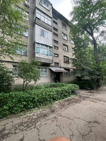 Долгосрочная аренда домов: 3 комнаты, 65 м², Индивидуалка, 4 этаж, Косметический ремонт