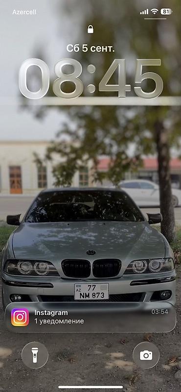 teker 215: BMW 5 Series (E39) sedan - Korpus: 4 qapılı sedan, gümüşü/boz rəng - — 1