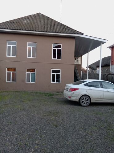 Həyət evləri və villaların satışı: 4 otaqlı, 180 kv. m, Yeni təmirli -da lalafo.az — 20 Həyət evləri və villaların satışı: 4 otaqlı, 180 kv. m, Yeni təmirli — 20