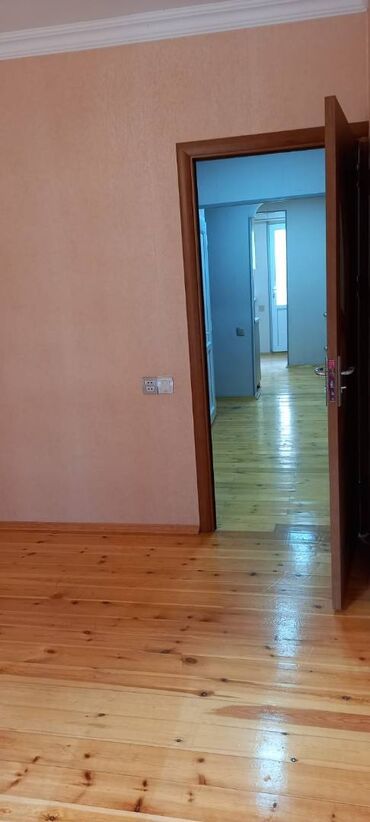 Uzunmüddətli kirayə mənzillər: Telnovda kirayə ev verilir. Şəkildə görünən əşyalarla verilir. İstilik — 16