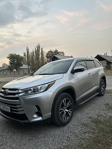 Toyota Highlander: 2019 г., 3.5 л, Бензин, Кроссовер at lalafo.kg Toyota Highlander: 2019 г., 3.5 л, Бензин, Кроссовер