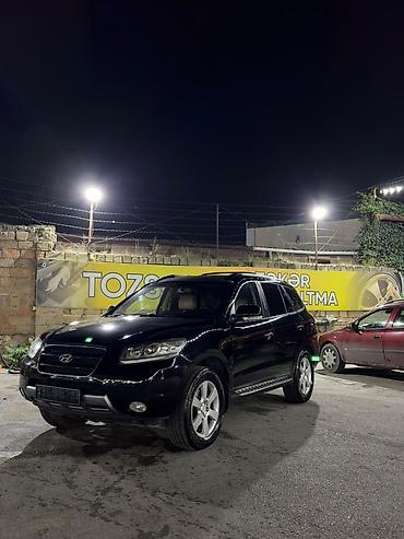 099 fara: Hyundai Santa Fe, qara rəng, benzinli SUV. Texniki və dizayn — 2