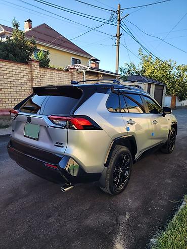 венто багажник: Toyota RAV4: 2022 г., 2.5 л, Автомат, Гибрид, Кроссовер — 5