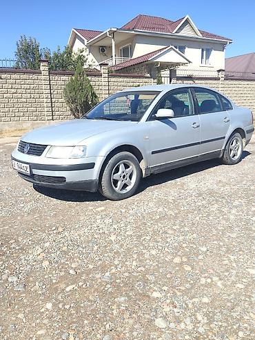 Volkswagen: Volkswagen Passat: 2000 г., 1.8 л, Автомат, Бензин, Седан — 2