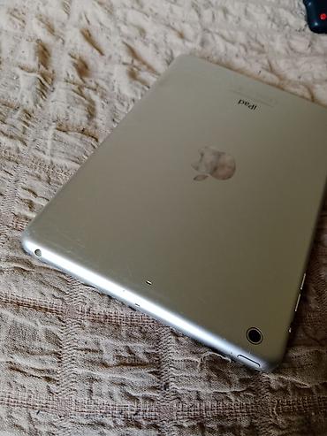 Tableti: Apple iPad mini 2 + Gamevice kontroler za iPad. - iPad mini — 5
