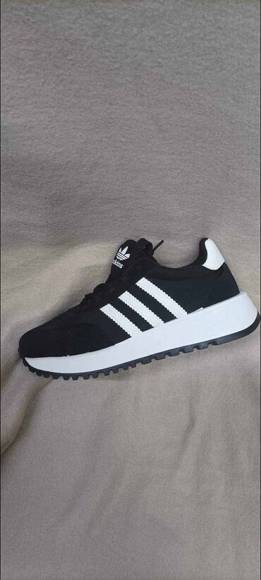 patike za leto: Adidas, 41