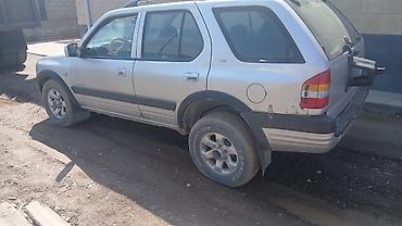 скупка ката: Opel Frontera: 2001 г., 2.2 л, Механика, Дизель, Внедорожник — 4