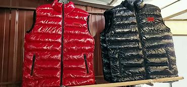 pantalone i patike: Muški prsluk M,L,XL,XXL veličine za samo 4600 din
pb — 6
