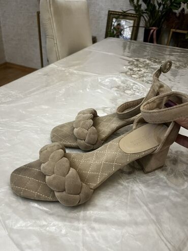 Rəflər: Mətbəx rəfi, Düz — 14