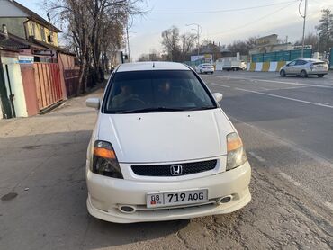 Транспорт: Honda Stream: 2001 г., 2 л, Автомат, Бензин, Минивэн