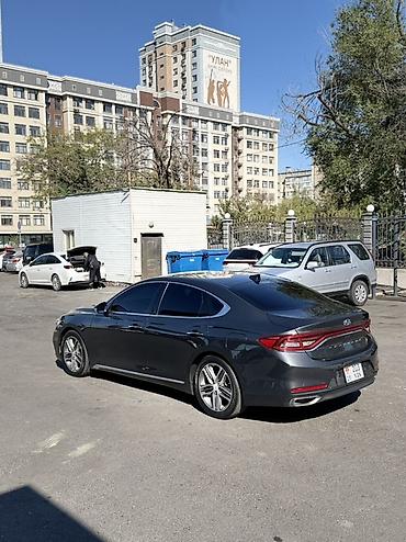 Продажа авто: Hyundai Grandeur: 2018 г., 3 л, Автомат, Газ, Седан — 3