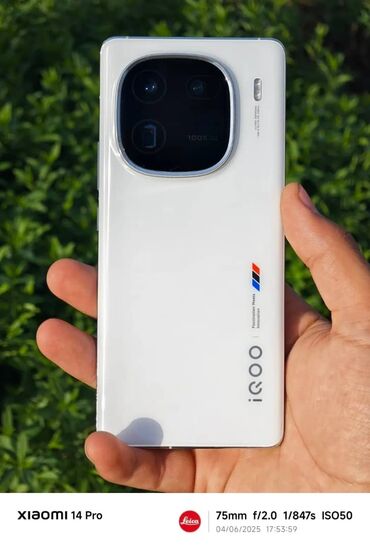 телефон сломанный: Vivo X200 Pro, Б/у, 256 ГБ, 2 SIM