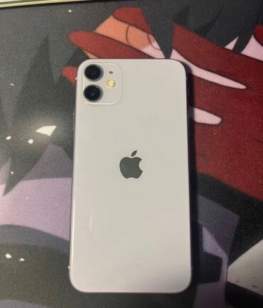 Apple iPhone: IPhone 11, Б/у, 128 ГБ, Зарядное устройство, Защитное стекло, Чехол, 83 %