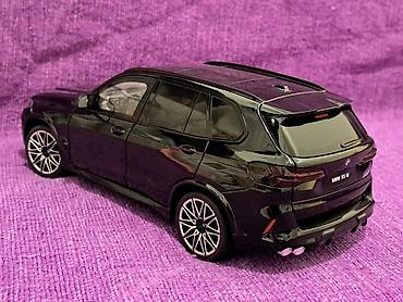 rc servo: BMW X5 G05 M-model "Black edition" 1:18 - NOVO NOVO! Model BMW — 3