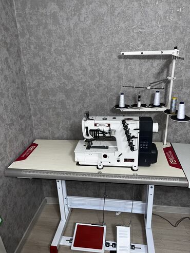 машина на 200000: Швейная машина Machine, Распошивальная машина, Автомат
