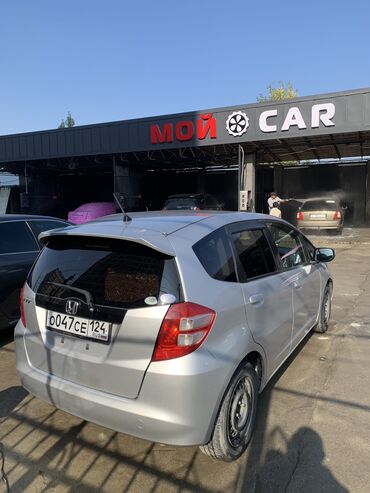 жип сатам: Honda Fit: 2008 г., 1.3 л, Автомат, Бензин, Хетчбек