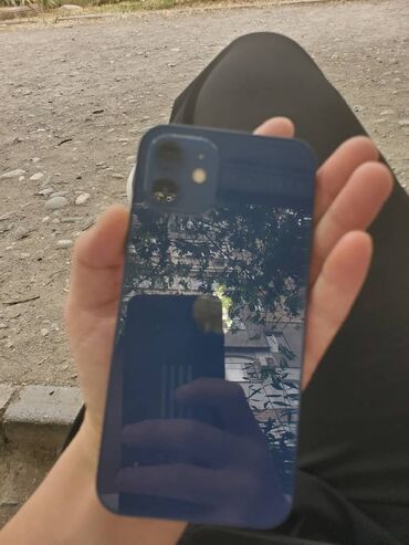 айфоны в кредит: IPhone 12, Б/у, 64 ГБ, Blue Titanium, Зарядное устройство, Коробка, Защитное стекло, 78 %