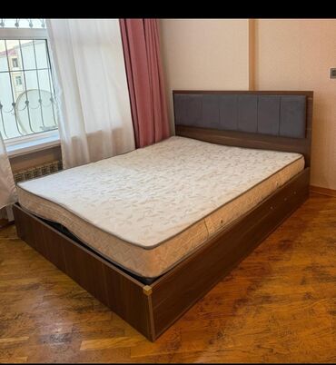 Digər mebel: SaraesiBazali taxt satilir 180 azn unvan H.Aslanov catdirilma