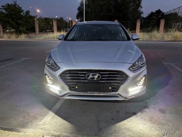 авто в такси: Hyundai Sonata: 2018 г., 2 л, Типтроник, Газ, Седан