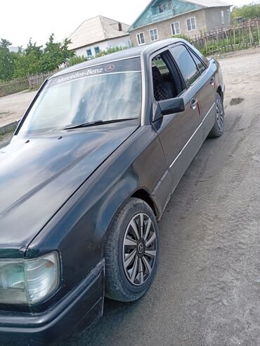 купить мерс с: Mercedes-Benz 190: 1990 г., 2.3 л, Механика, Бензин, Седан