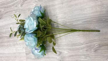 Süni güllər: Suni gullerin topdan perakenden satisi
5 azn baslayan qiymetler — 7