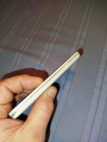 Уюлдук телефондор жана аксессуарлар: LG L90 Dual D410, Колдонулган, түсү - Ак, 2 SIM — 3