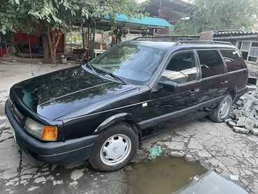 Volkswagen: Volkswagen Passat: 1992 г., 1.8 л, Механика, Бензин, Универсал