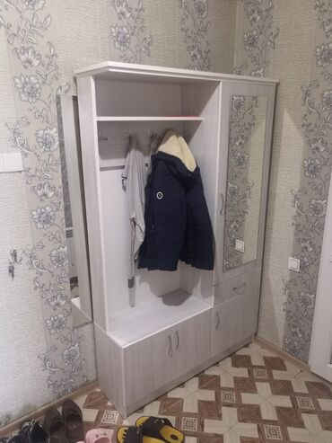 Uzunmüddətli kirayə mənzillər: 2 otaq yeni binada 60 otaqlı mənzil kirayə verirəm.balkonlu m — 21